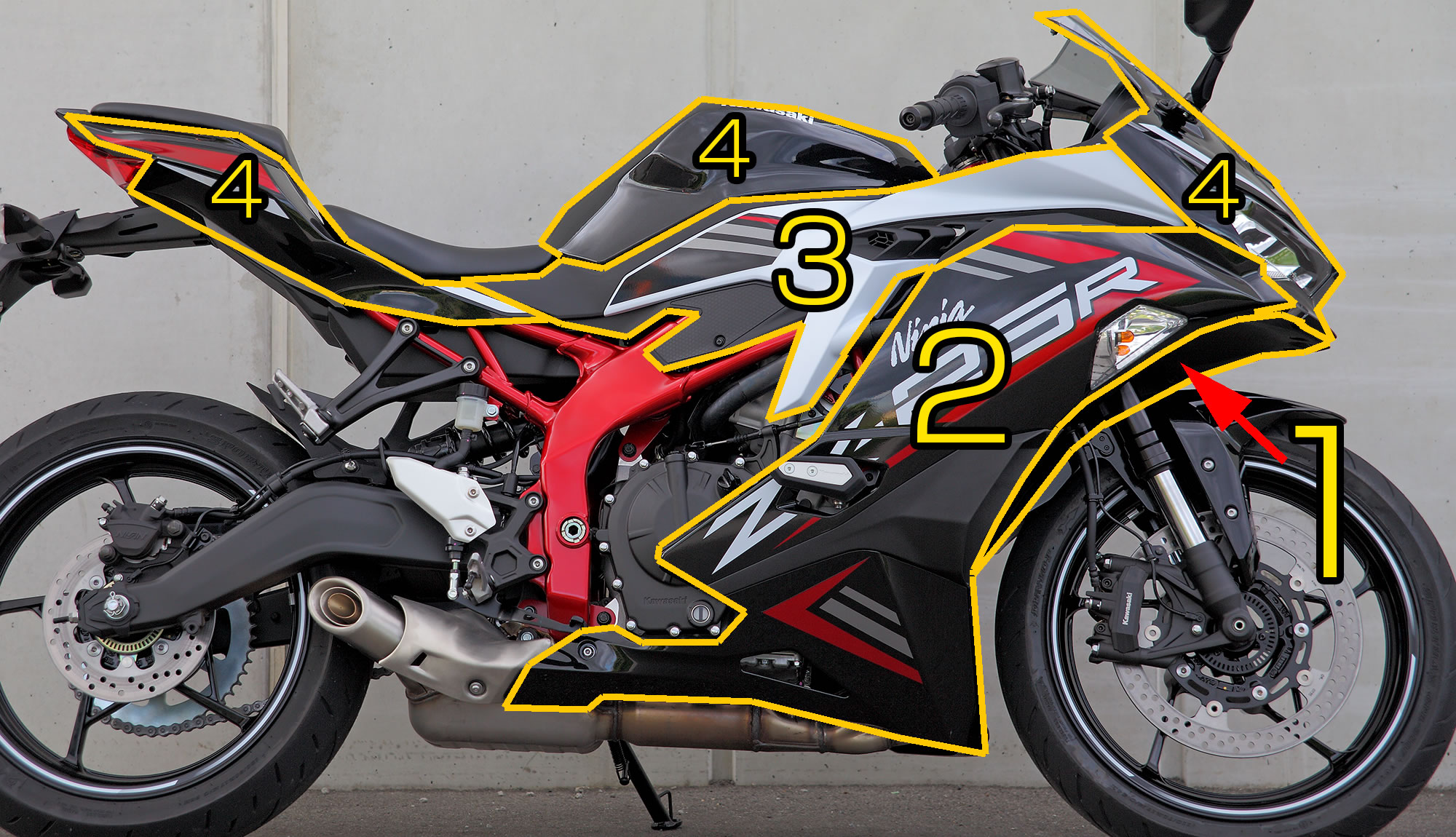 Ninja ZX-25R 燃料タンクの脱着