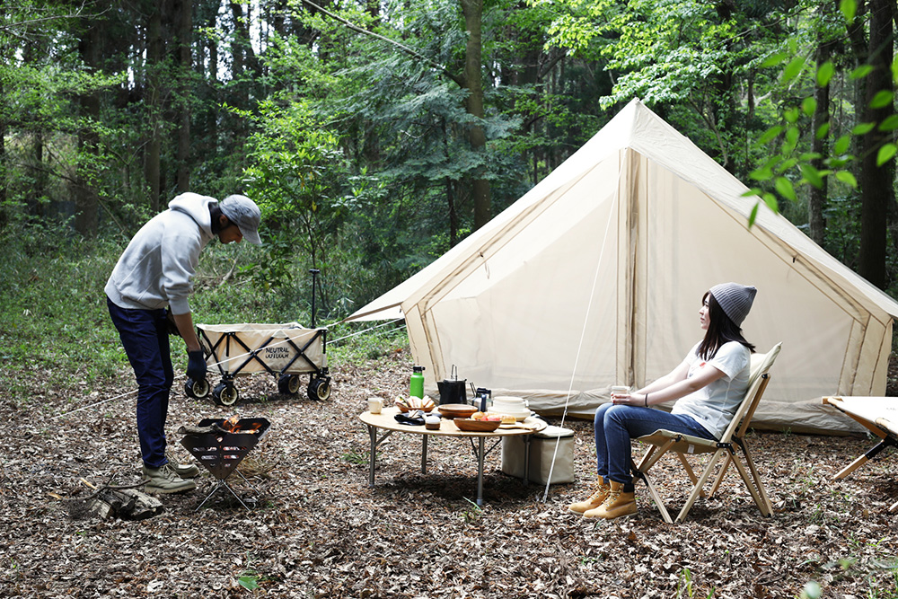大開口＆メッシュパネルで、夏も活躍必至なニュートラルアウトドアの