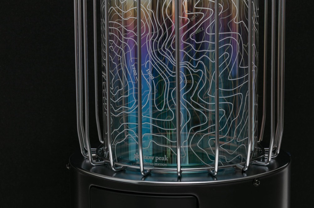 スノーピーク冬の定番「レインボーストーブ」2019年限定版は、まさかの