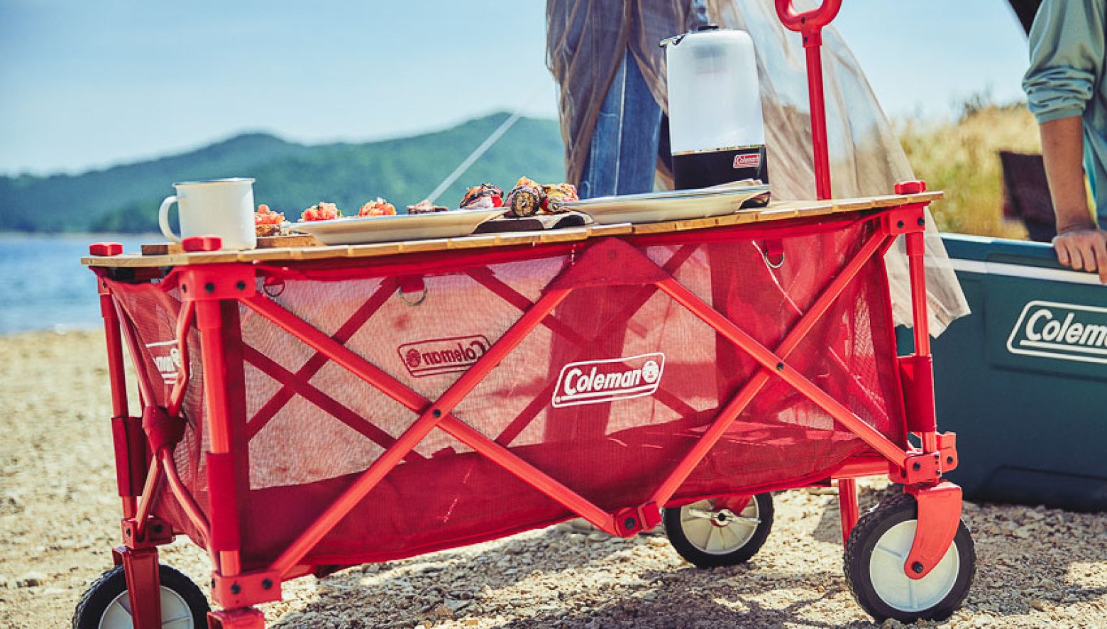 コールマンの鉄板アウトドアワゴンがアップデート！ 念願のテーブル化