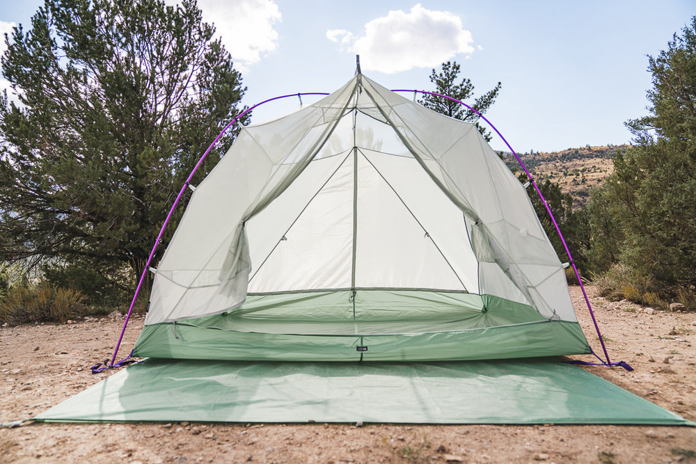 マウンテンハードウェアから待望の多人数テントが登場！ 相性バッチリ