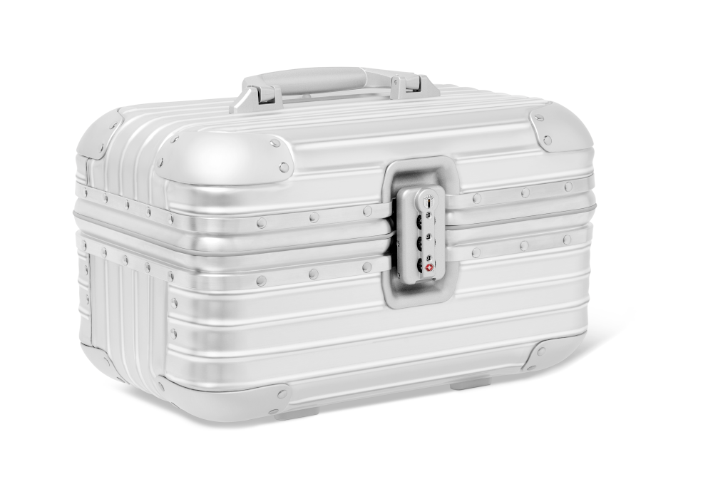 リモワのコレクションに、新たなデザインに生まれかわったヴァニティ