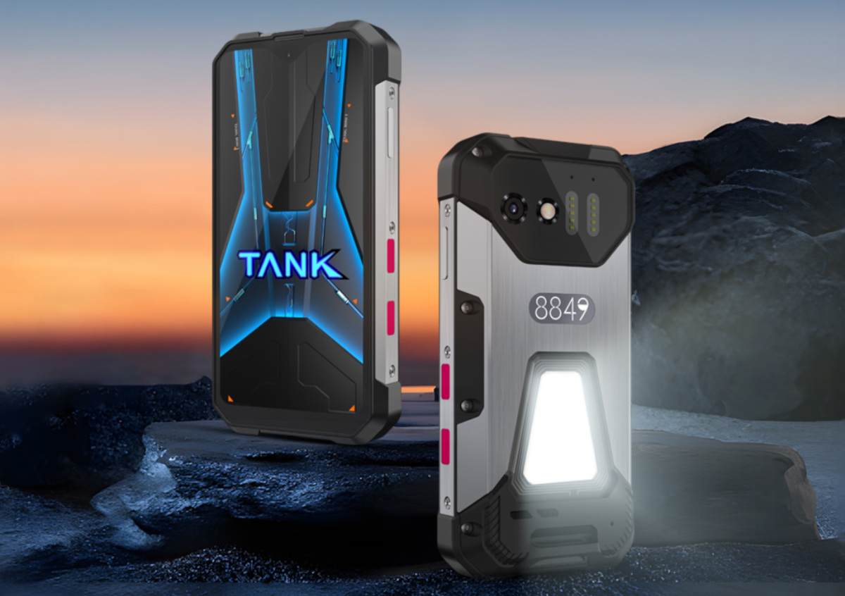 8849 TANK MINI 1 － 4.3インチのコンパクト・タフネススマホ。Helio