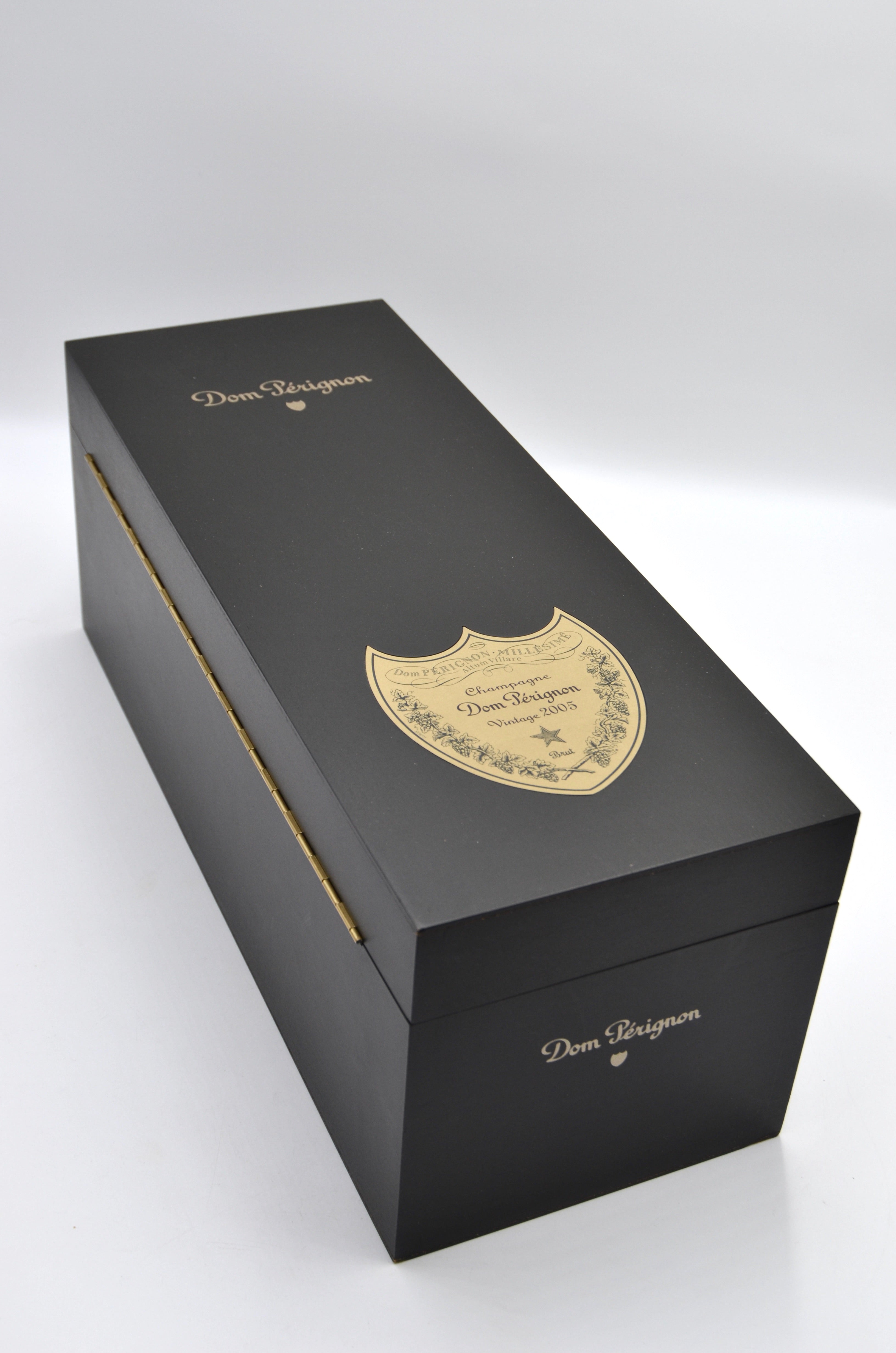 2005 Dom Pérignon Vintage Champagne [Gift Box] (double-magnum