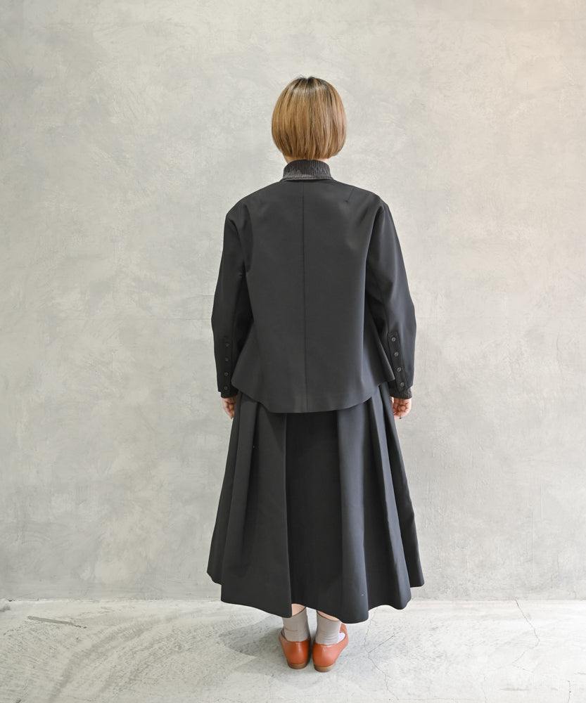 トリプルクロス タックフレアスカート｜軽くてふっくらした三重織り