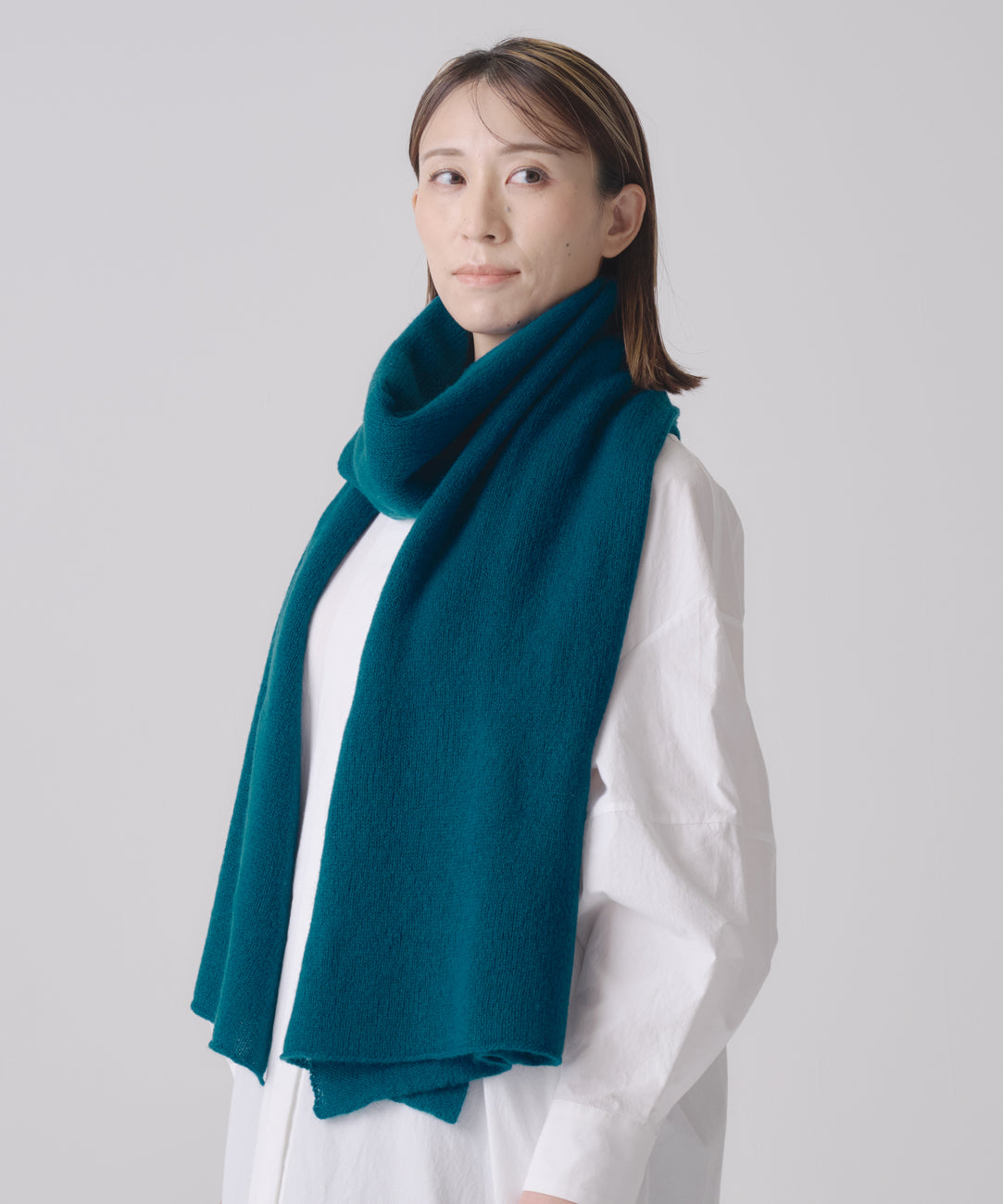 カシミヤ100％の大判ストール（CAA-020） – WOOL STUDIO