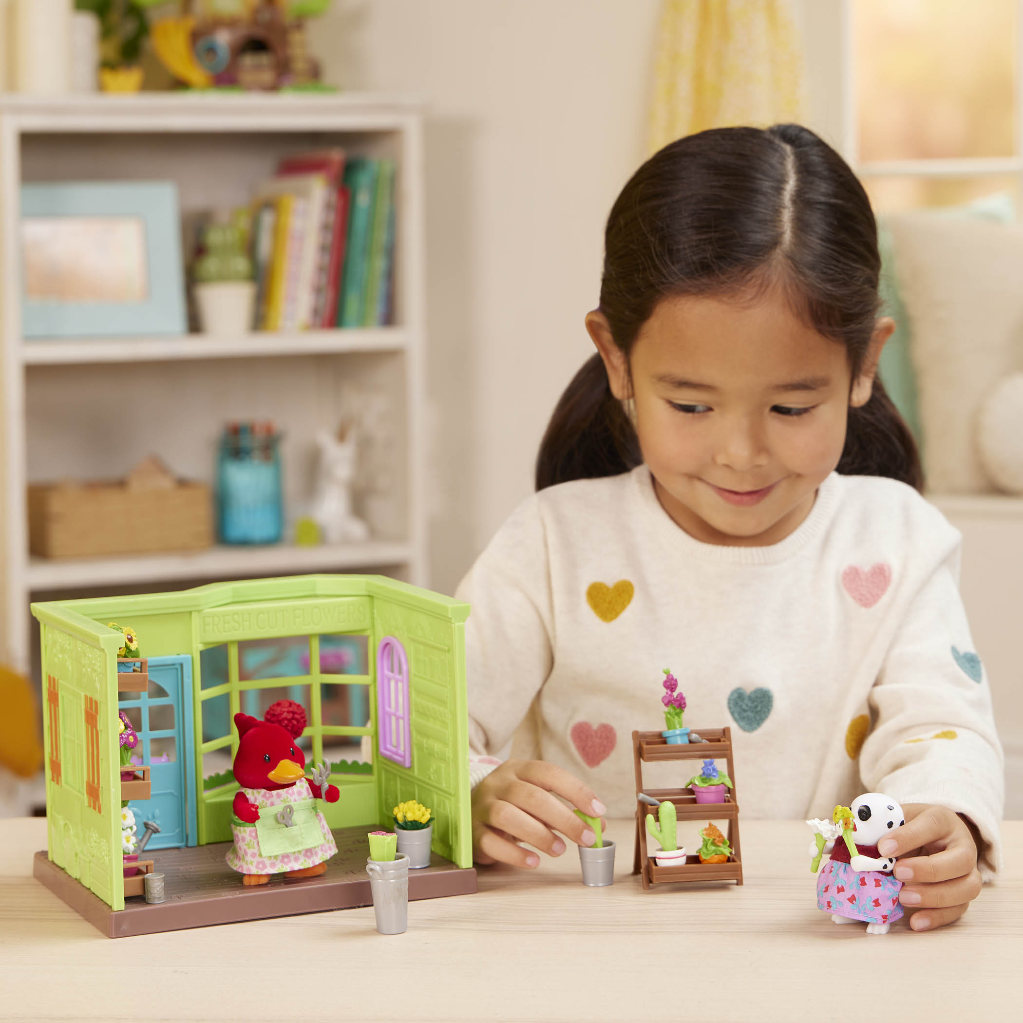 Li'l Petals Flower Shop | Deluxe Store Playset with Figurines | Li