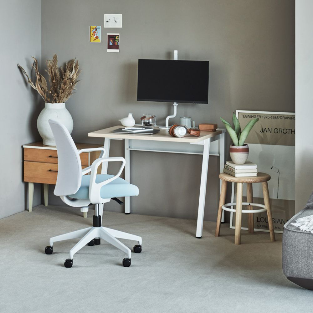 LEAN リーン／平机／センター引き出し付き／W800×D600／天板ナチュラル