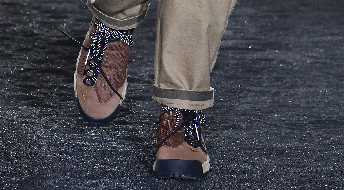 Nike x Sacai Magmascape Sneakers: A Closer Look at Colorways and More