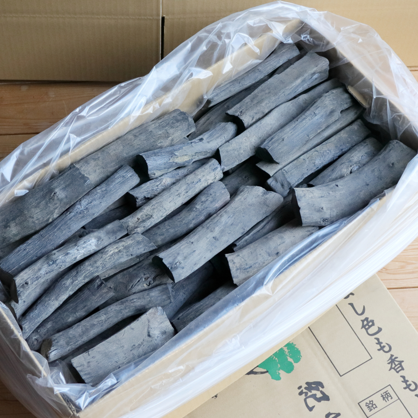 紀州備長炭 業務用 馬目 切丸・切半丸15kg | 紀州備長炭｜和歌山の窯元