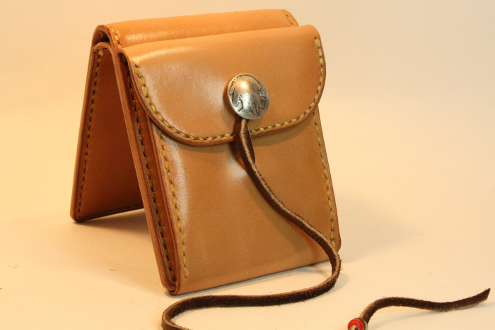 バタフライビルフォード｜伝統的なネイティブスタイルハーフウォレット