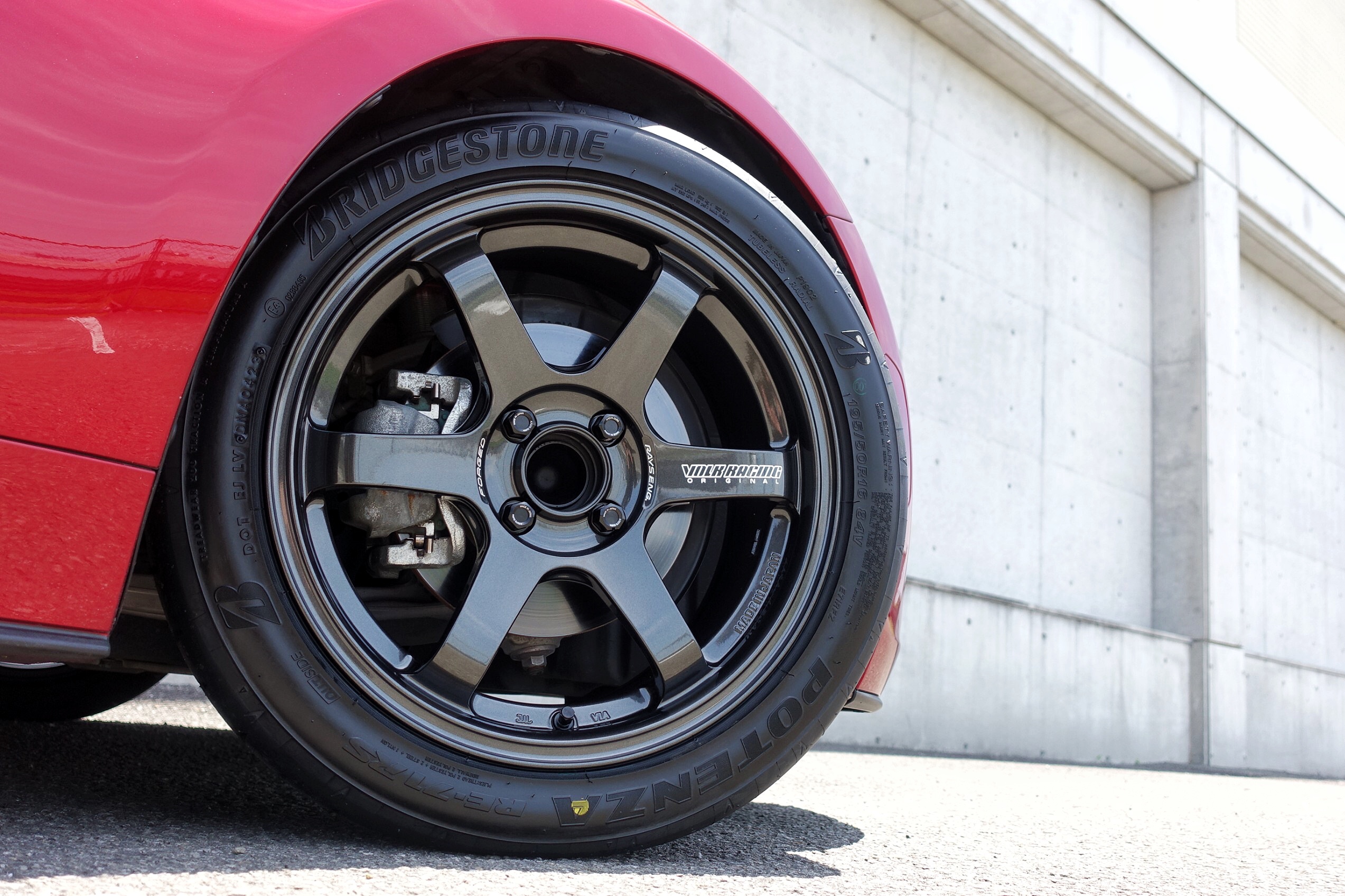 走りの16インチも良いんですよね～！マツダ ロードスター（ND5RC）に