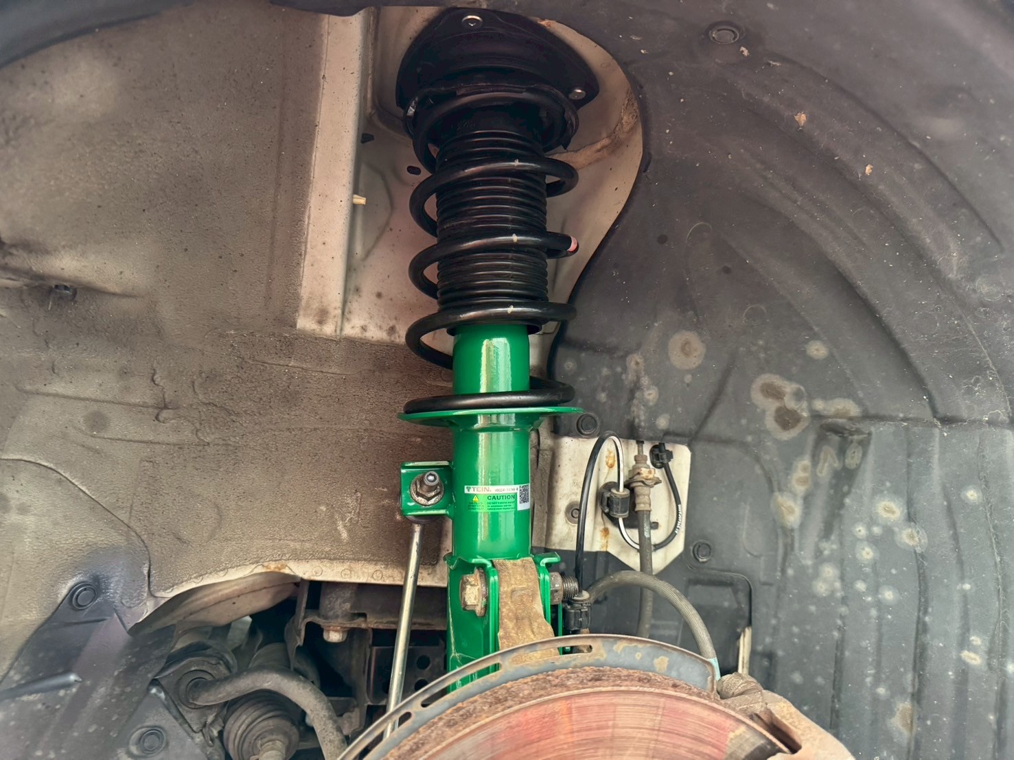 まだまだ現役！ トヨタ 86 ZN6 足回り交換でリフレッシュ(・ω<) / TEIN