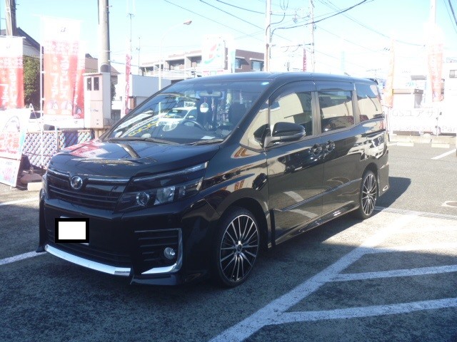 80ヴォクシーのローダウン☆ | トヨタ ヴォクシー 足まわり