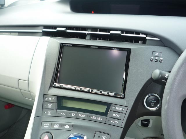 30プリウス・アルパインBIG-X取付！ | 今日の出来事 | コクピット 西部