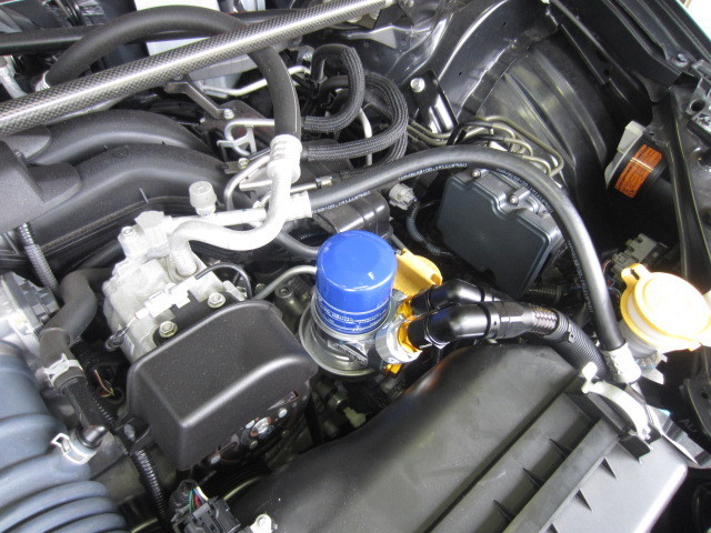 トヨタ 86 ZN6 GReddy オイルクーラーキット 取り付け | スタッフ日記