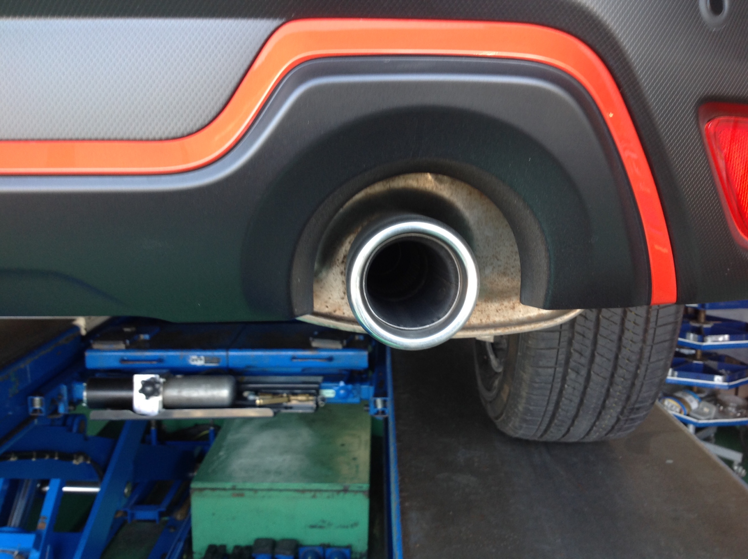 SK9フォレスター ✖️ GANADORマフラー | スバル フォレスター 吸