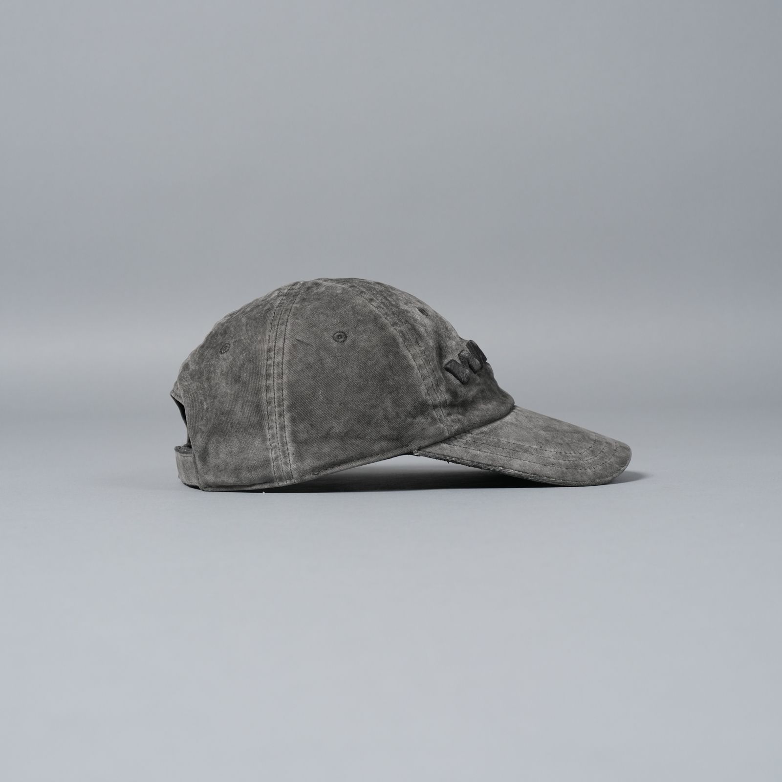 alexander wang - BASEBALL CAP WEATHERED FLOCK / 3Dロゴ刺繍
