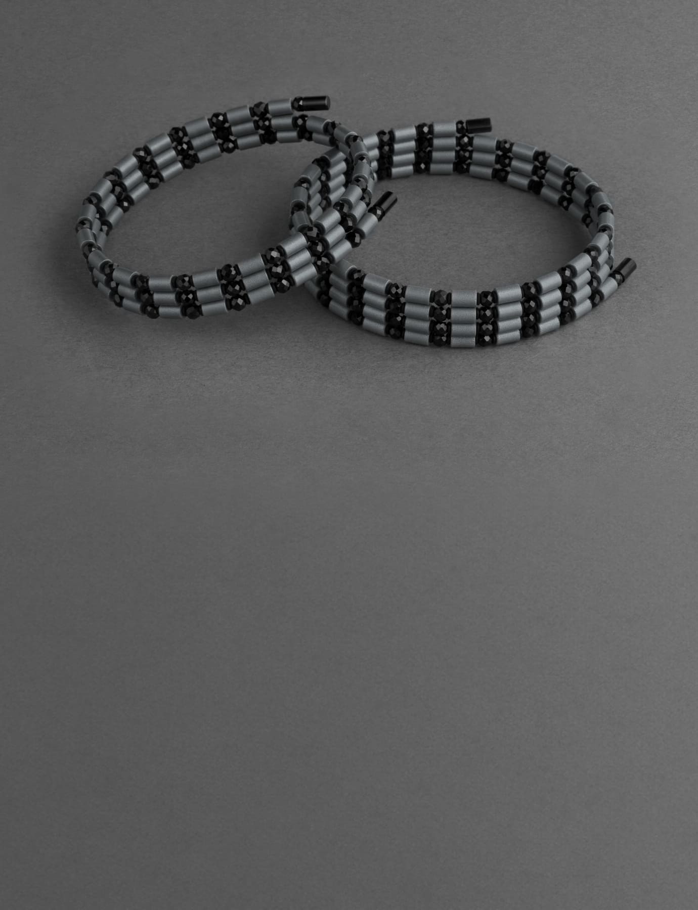 製品ラインナップ｜体幹を整えるボディケアスポーツネックレス