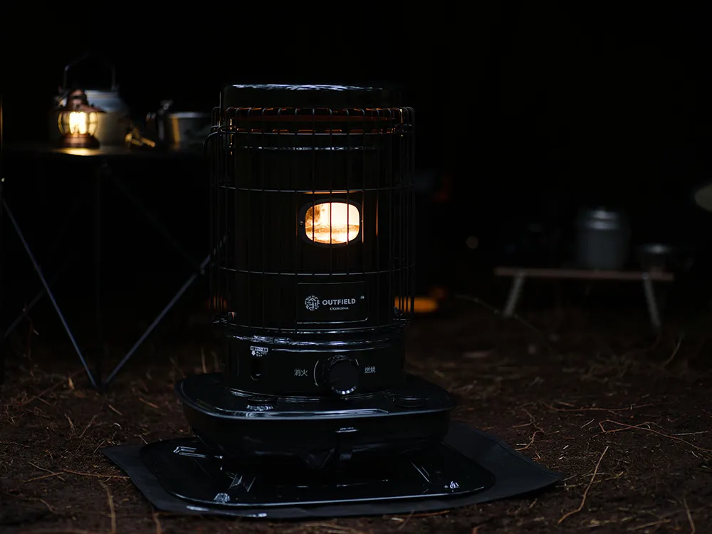 CORONA OUTFIELD特設ページ|NIGHT BLACK EDITION|対流形石油ストーブ