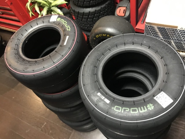 新作MOJOレーシングカートタイヤD1入荷！ – CORSA