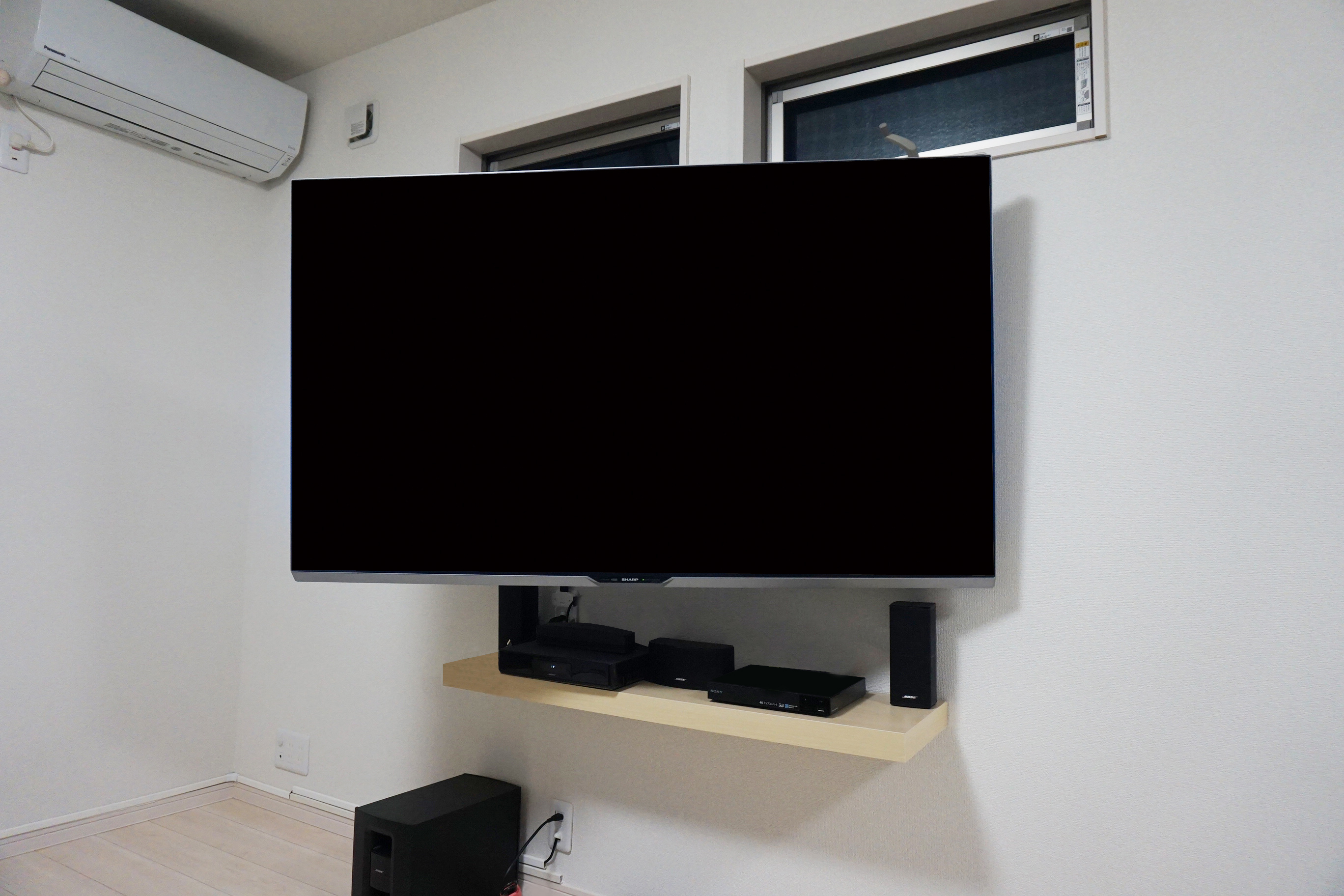 愛知県・日進市でオーナー様念願の60インチテレビ壁掛けを実現致しまし