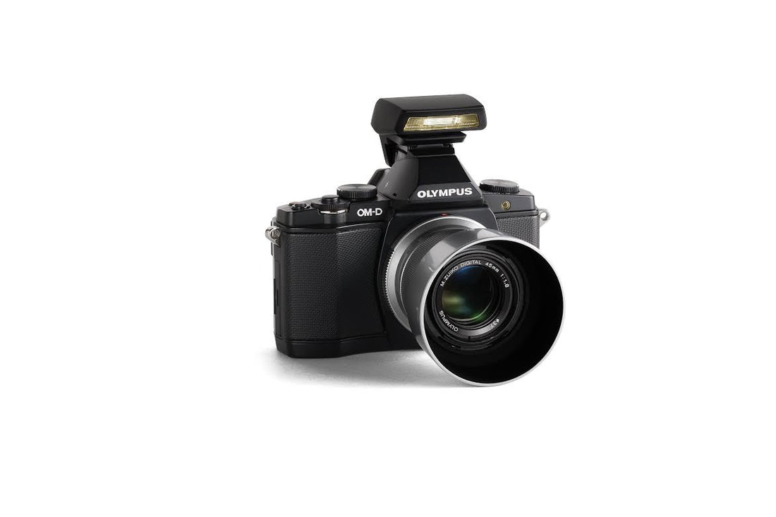 Olympus OM-D E-M5 Mirrorless Camera with 45mm f/1.8 Lens Premium Editi