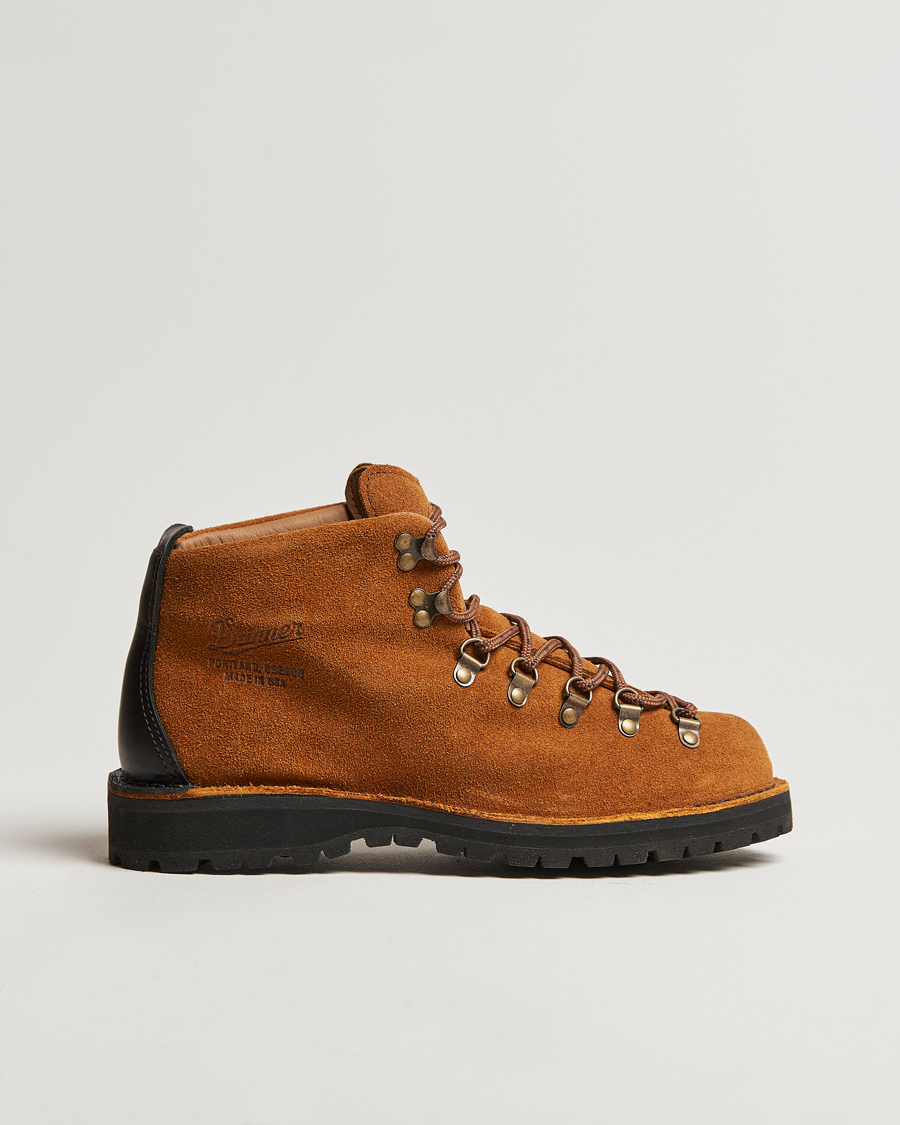 Danner Mountain Light GORE-TEX Suede Boot Wallowa su CareOfCarl.it