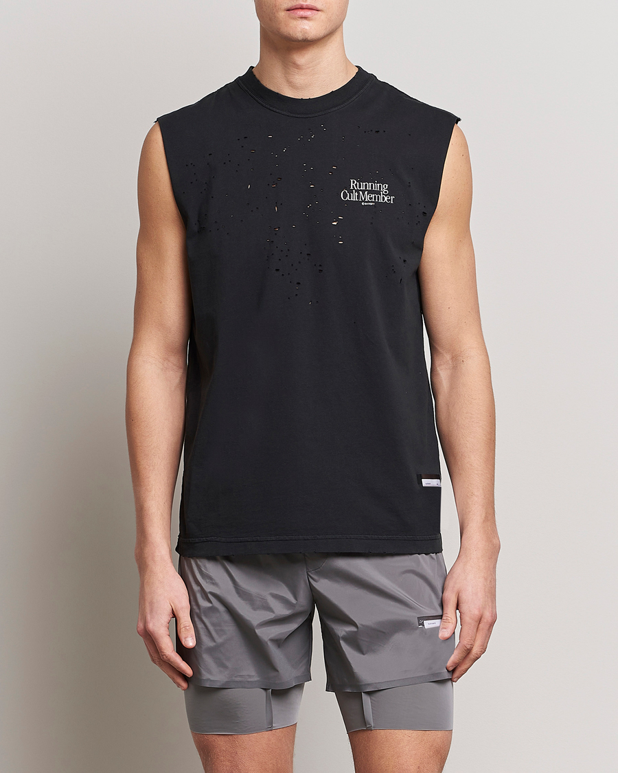 Satisfy MothTech Muscle Tee Black at CareOfCarl.com