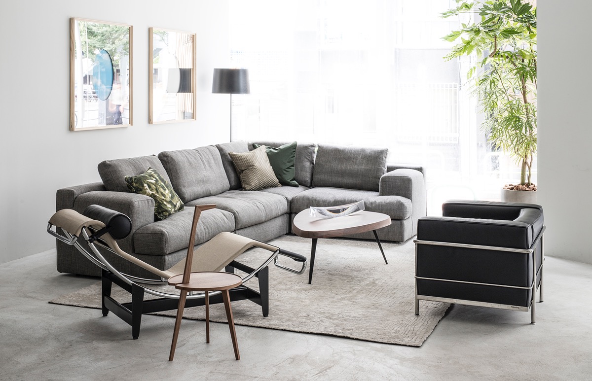 527 MEXIQUE（メキシク テーブル） Cassina | カッシーナ・イクスシー