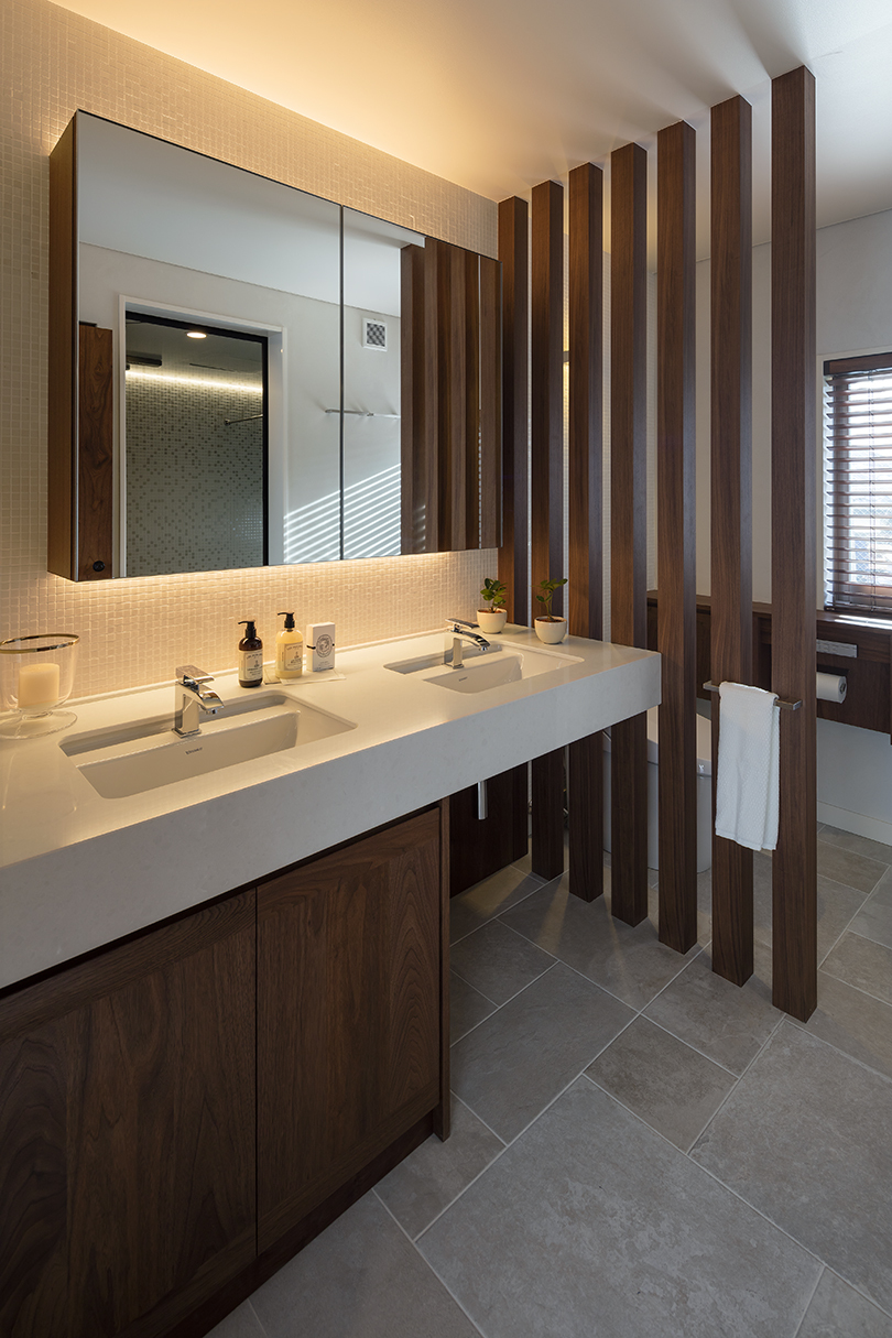 DURAVITの洗面ボウルStarck3を使ったアーバンな洗面化粧室_gallery69