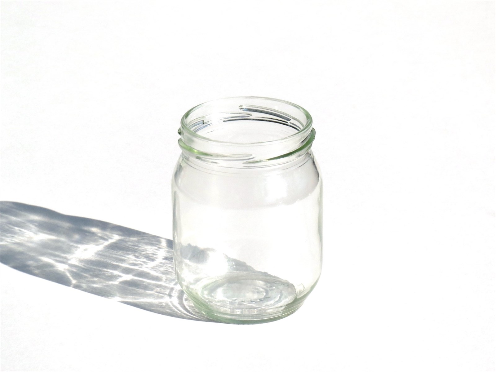 究極のエコ商品！超軽量びんのジャム瓶です。