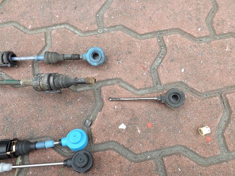 ポルシェ996MTシフトリンケージ交換 | カーショップホットステーション