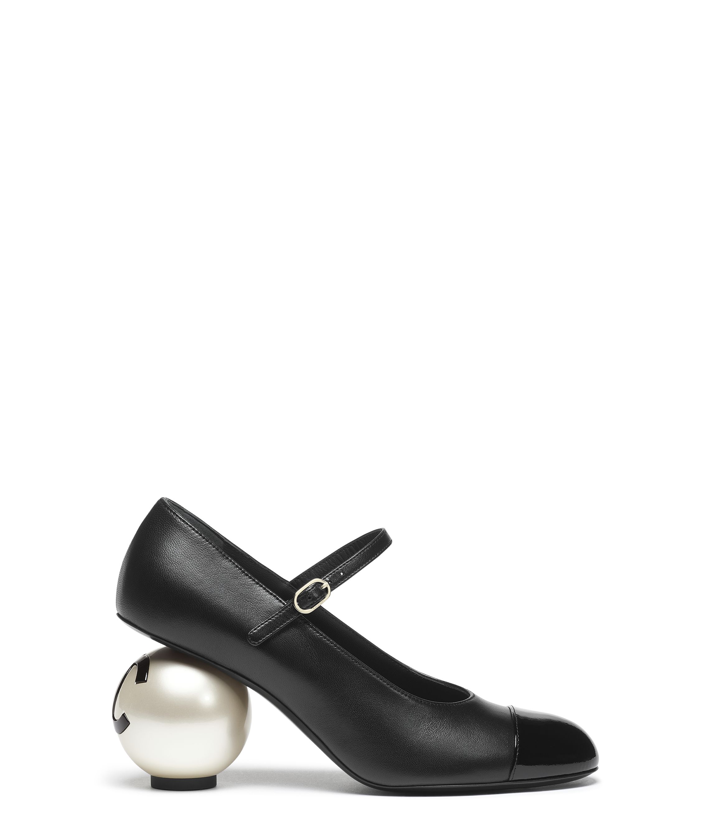 メリージェーン - ラムスキン、パテント カーフスキン & コスチューム