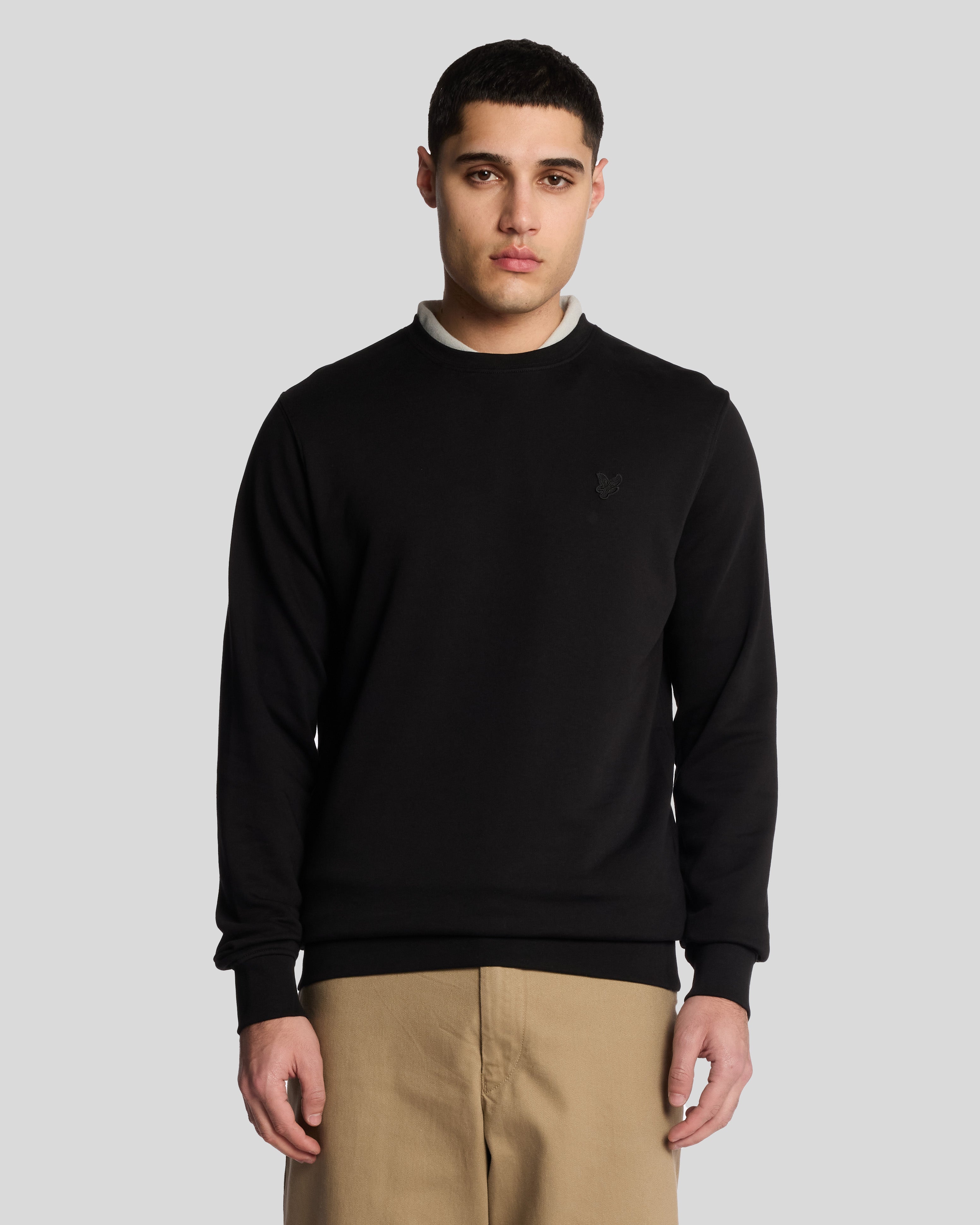 Lyle & Scott Superfine Crew Neck Sweatshirt - Z865 Jet Black – CHO