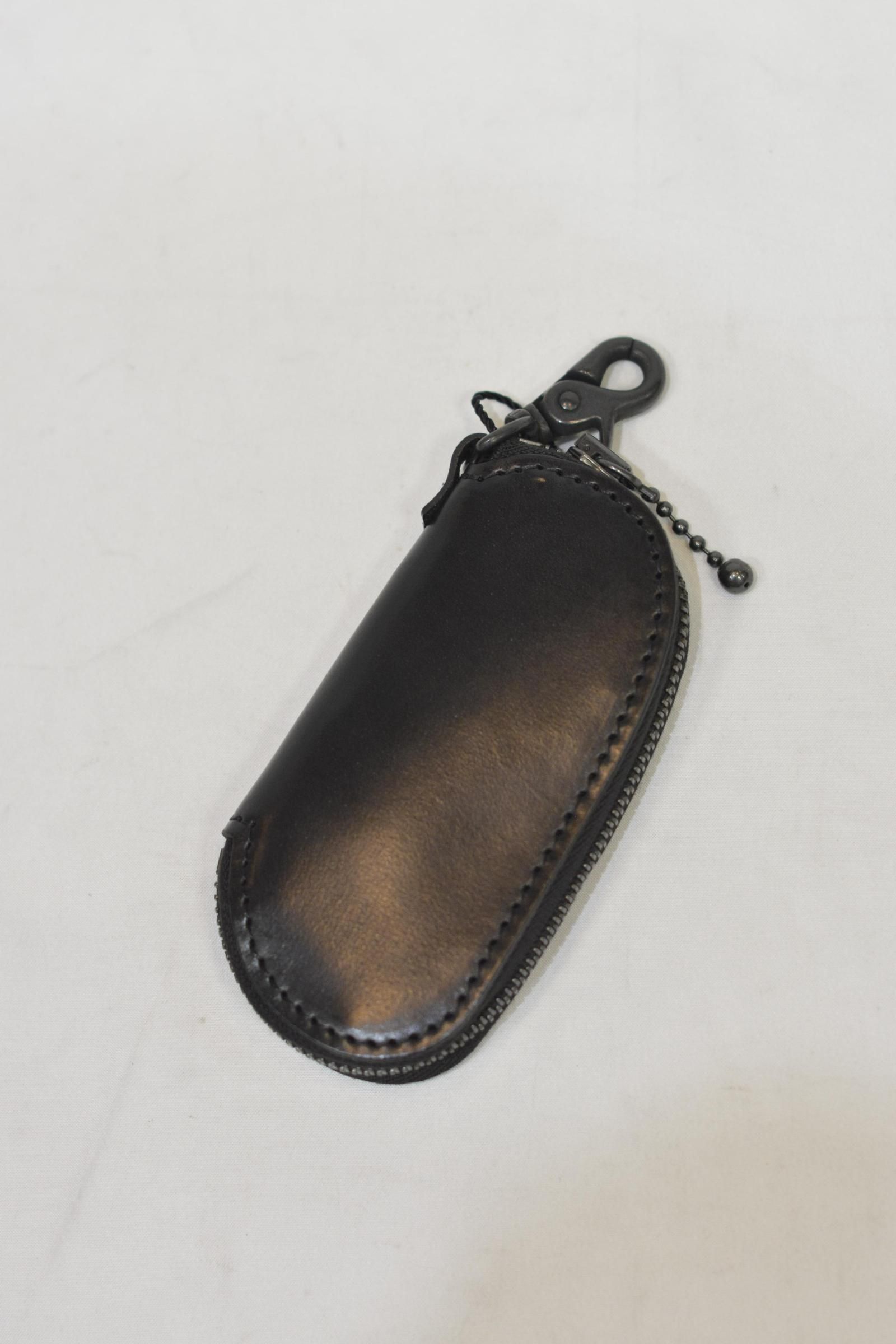 ISAMU KATAYAMA BACKLASH - ブライドルレザー キーケース | chord