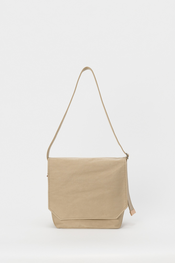 hender scheme (エンダースキーマ) flap shoulder small [2-colors]