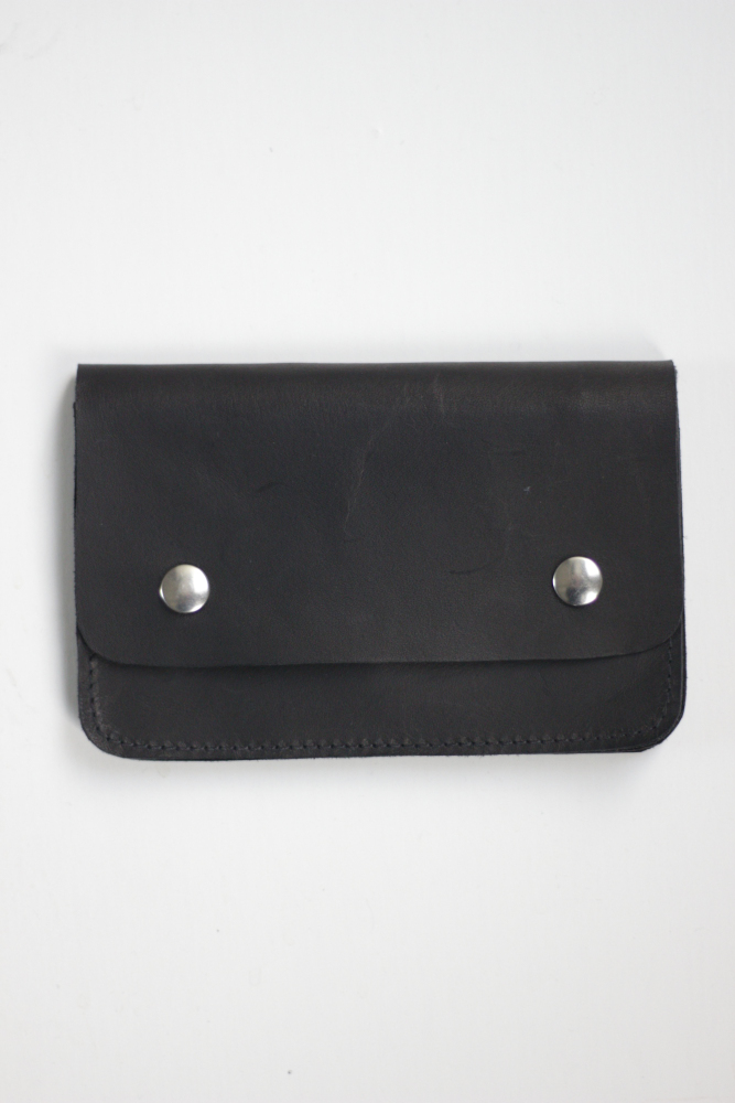 GUIDI (グイディ) PRESSED KANGAROO WALLET [BLACK]