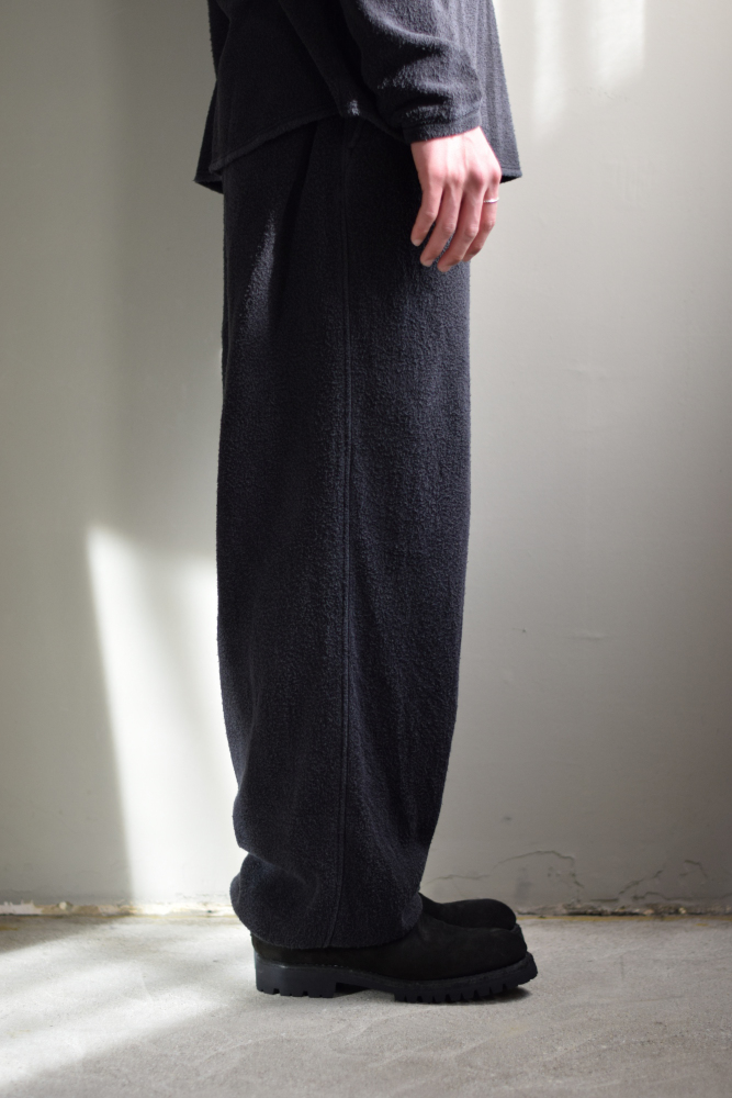 COMOLI (コモリ) フリース ドローストリングパンツ [FADE BLACK]