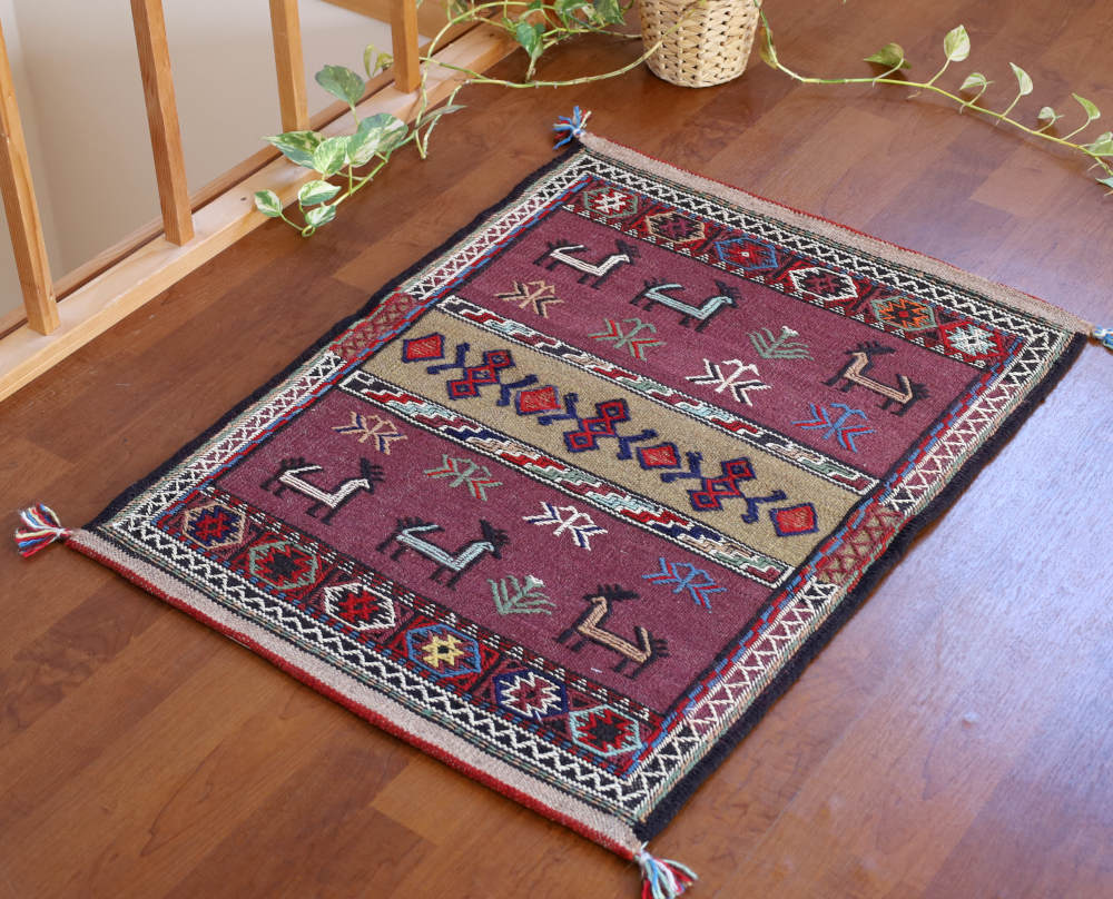 キリム玄関マット（紫）・イラン、グーチャン産 ジジムり 80×60cm