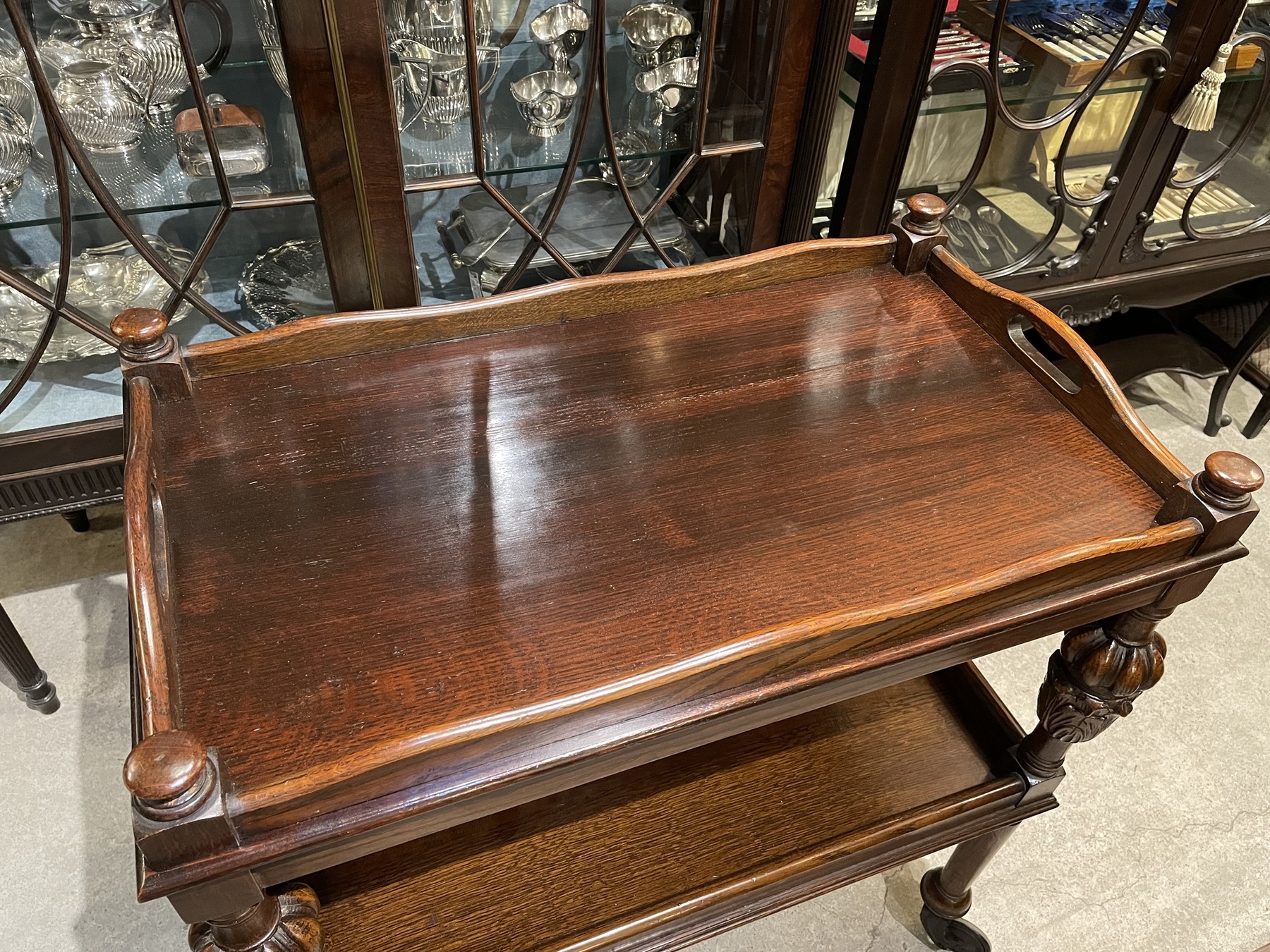 1930年代 Oak トレイトップティートローリー｜クレアアンティークス