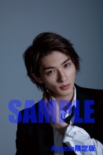 横浜流星、さわやかな表情から鋭い横顔まで 2020年カレンダー特典生