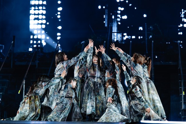 櫻坂46、4周年ライブにファン7万2000人集結 グループは5年目へ「期待を