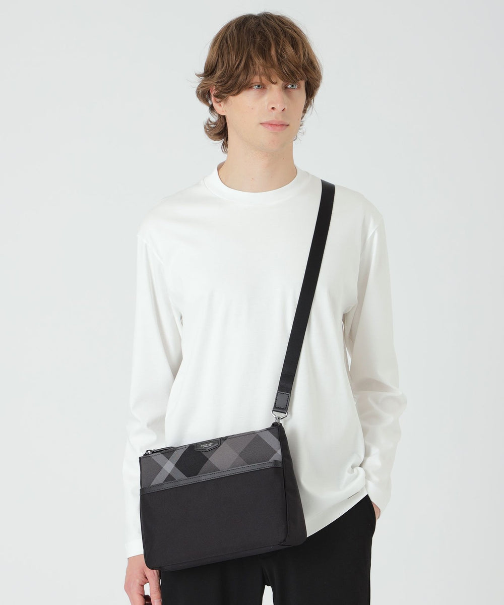 ライトウェイトコーデュラバリスティックサコッシュ（バッグ）｜BLACK