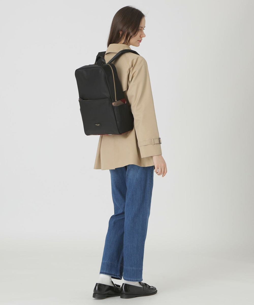 ナイロンスクエアバックパック（バッグ）｜BLUE LABEL CRESTBRIDGE