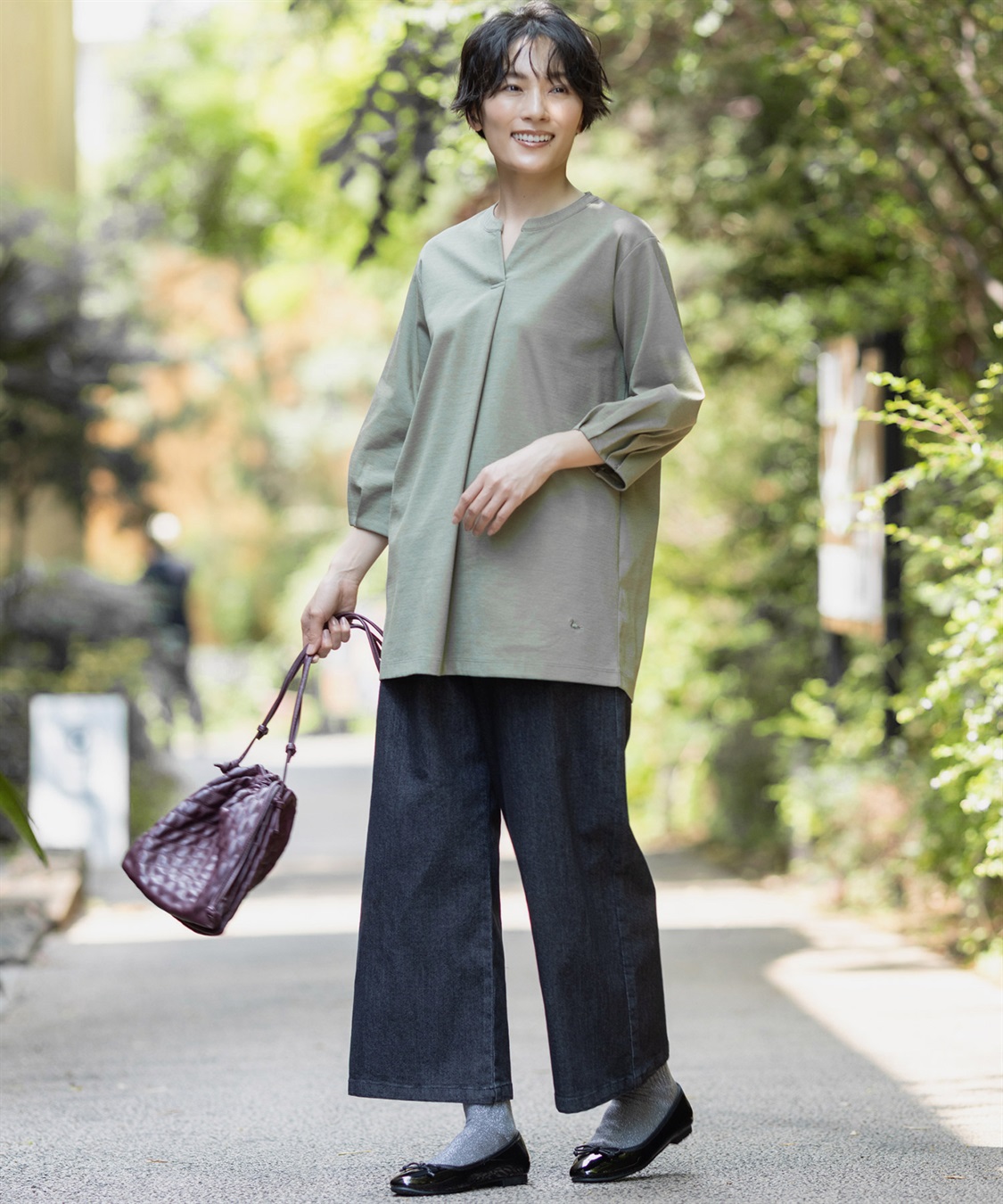 ストレッチデニムワイドパンツ【リブウエスト】 DECOY｜クロスプラス