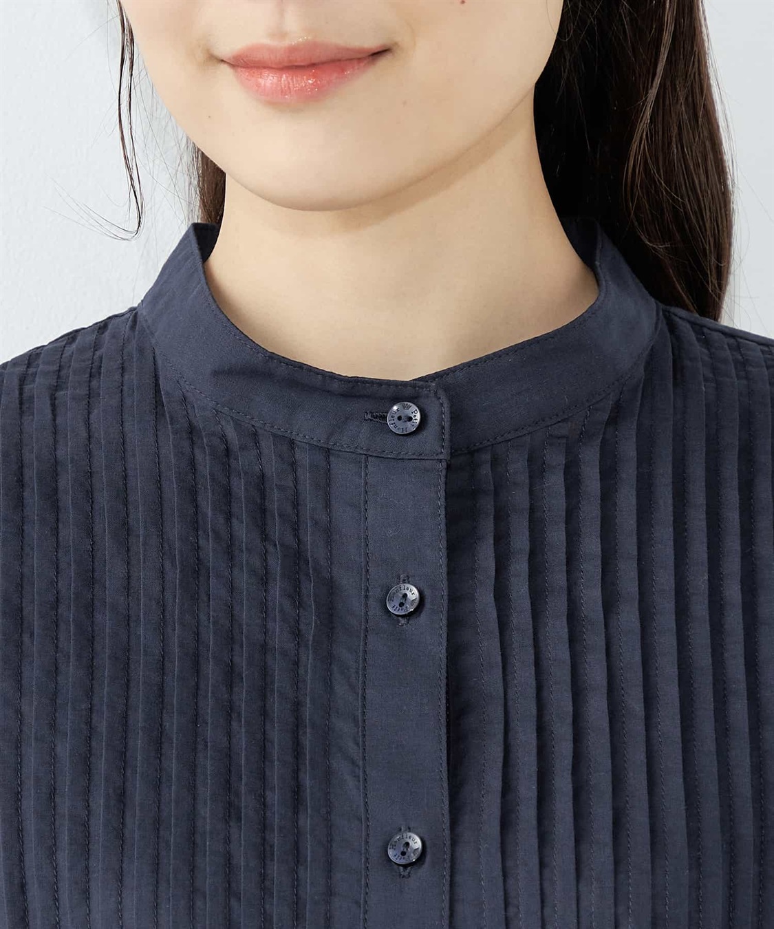 ☆まさみ‼️✿ハグオーワー✚クロス&クロス長袖ピンタックブラウス