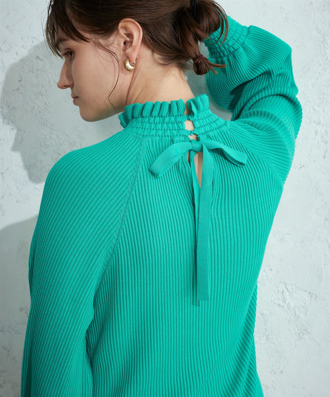 フリルネックニットプルオーバー LE SOUK HOLIDAY｜クロスプラス公式