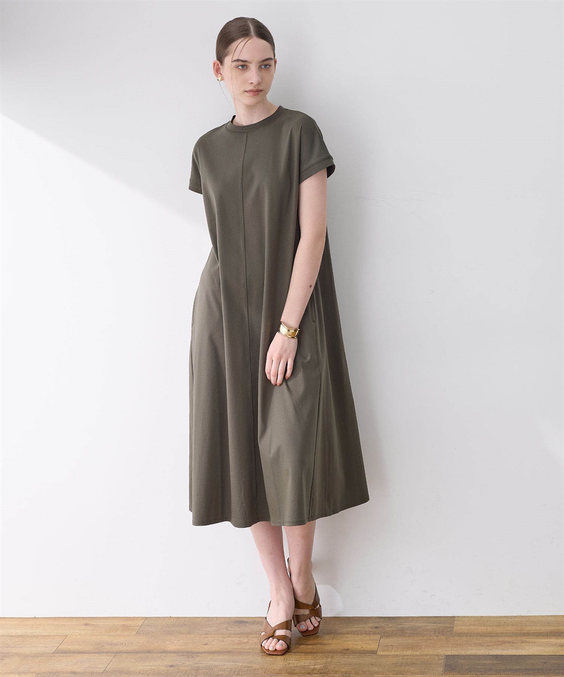 接触冷感】モックネックワンピース LE SOUK HOLIDAY｜クロスプラス公式