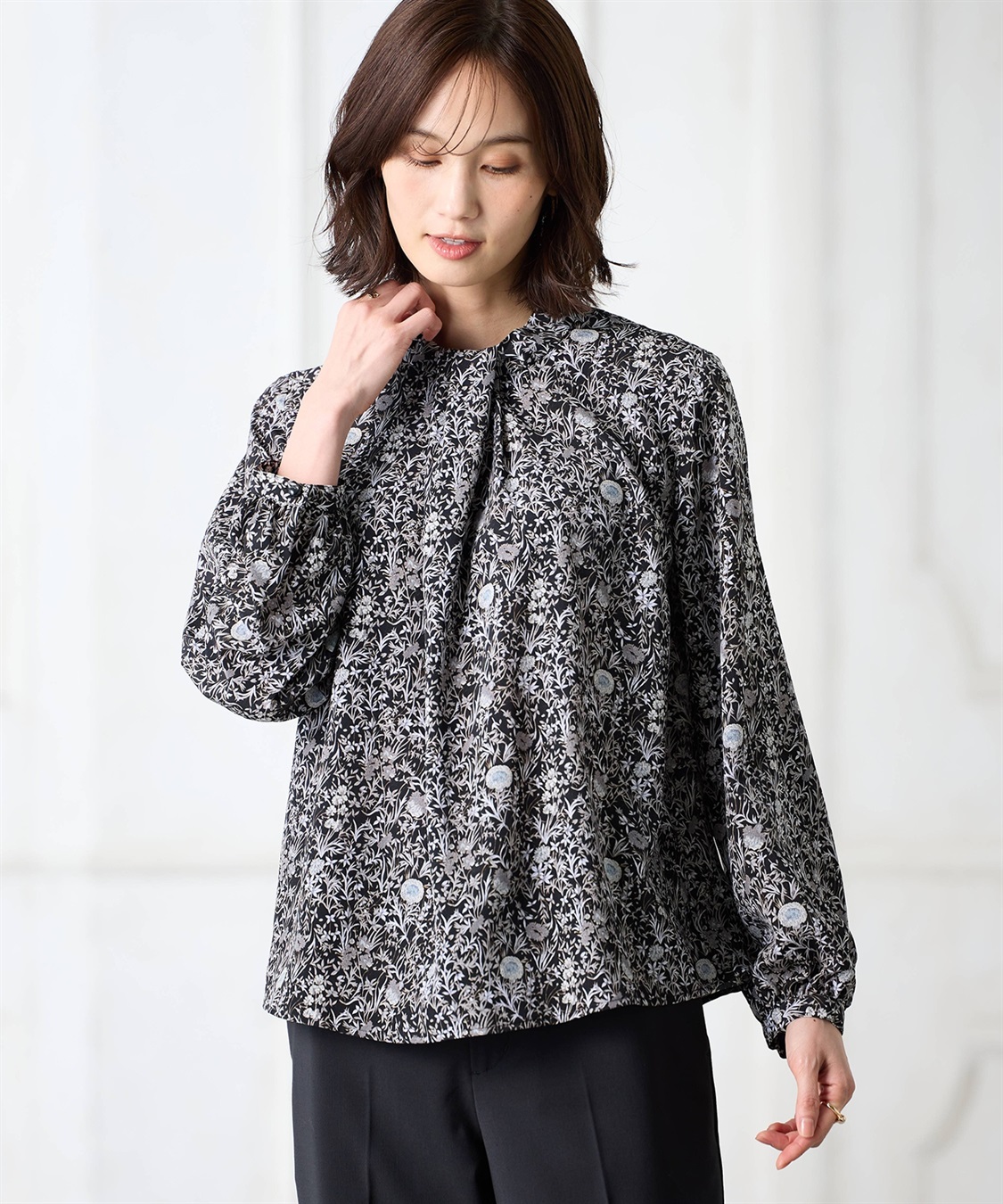 リバティプリントブラウス【ファーストライン】 A/C DESIGN BY ALPHA